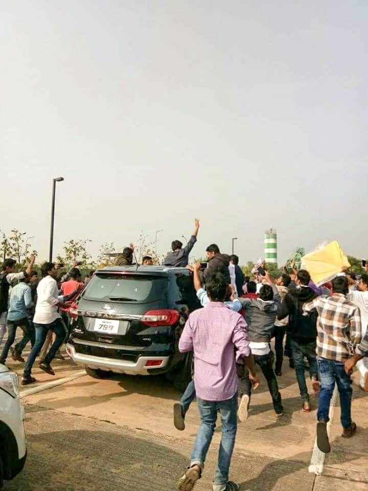 Pawan Kalyan Meets DCI Employee’s at Vizag Photos