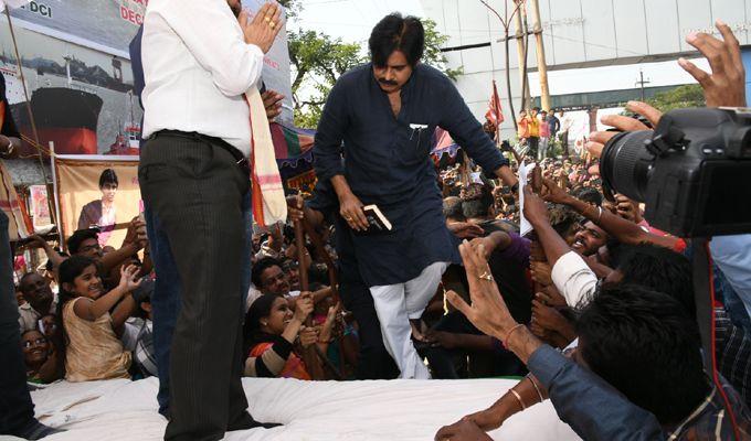 Pawan Kalyan Meets DCI Employee’s at Vizag Photos