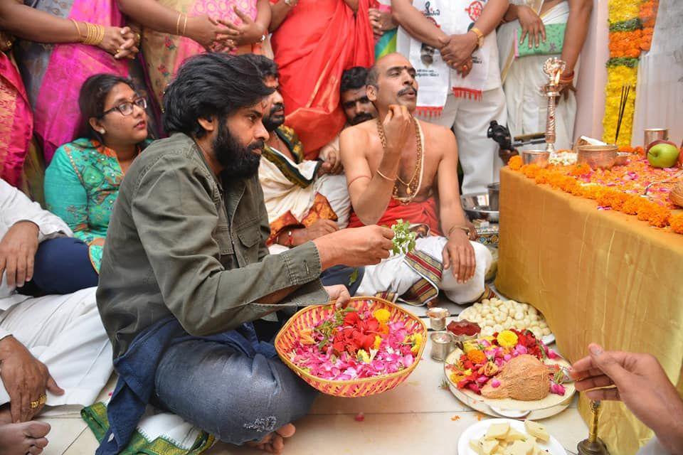 JanaSena Chief Pawan Kalyan at Vizag Party Office Opening Photos