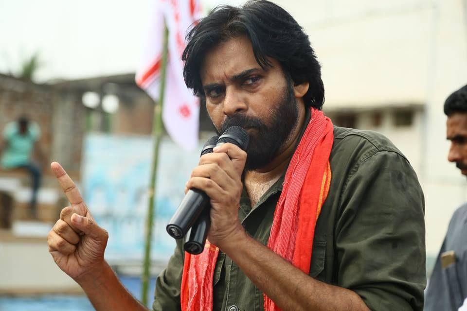 Pawan Kalyan,Janasena: పాలిటిక్స్‌లోనూ పవన్ ట్రెండ్ చేస్తారా? రెండు చోట్లా  గెలుస్తారా? - all you need to know about janasena gajuwaka and bhimavaram  mla candidate pawan kalyan - Samayam Telugu