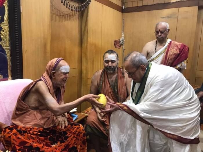 Jayendra Saraswati Shankaracharya Swamigal Unseen Photos