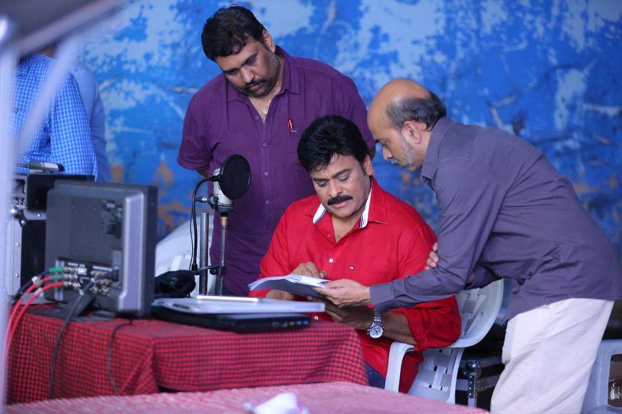 Khaidi no 150 Movie Shooting Working Stills