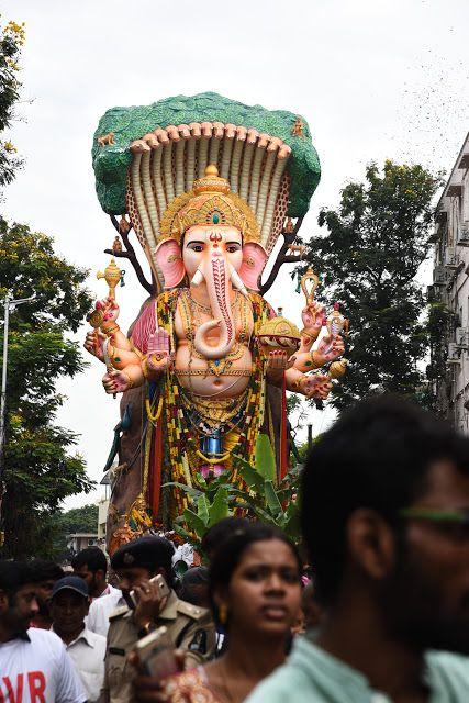 Khairatabad Ganesh Nimajjanam at Tankbund 2017 Photos