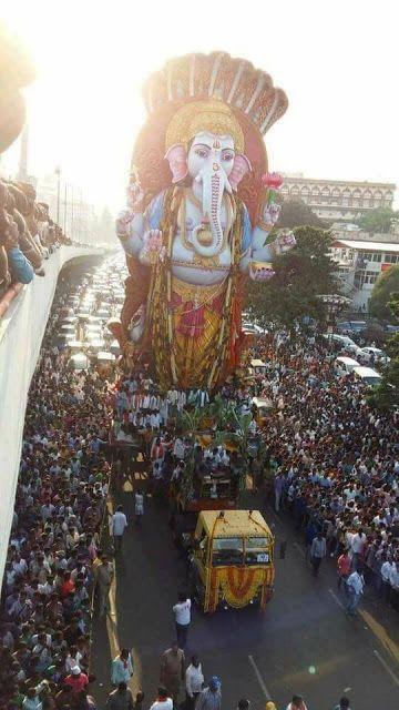 Khairatabad Ganesh Nimajjanam at Tankbund 2017 Photos