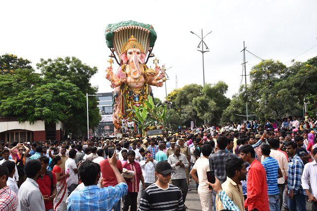 Khairatabad Ganesh Nimajjanam at Tankbund 2017 Photos