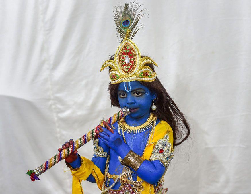 Krishna Janmashtami 2018: Lord Krishna's Birth Celebrations Across India