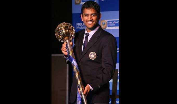 MS Dhoni Rare Photos Collections