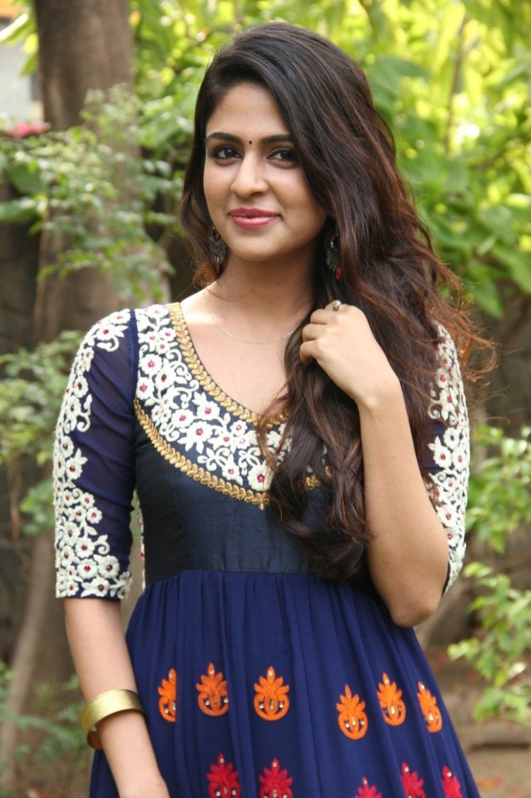 Nandini Serial Actress Malavika Unseen Photos