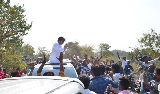 PHOTOS: Pawan Kalyan at Kondagattu Hanuman Temple