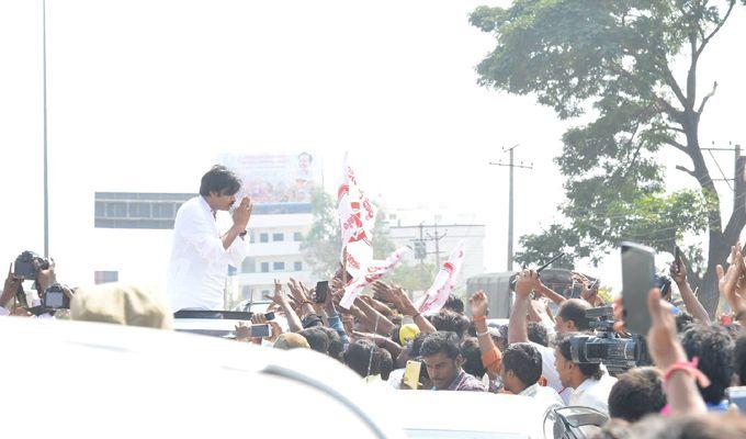 PHOTOS: Pawan Kalyan at Kondagattu Hanuman Temple