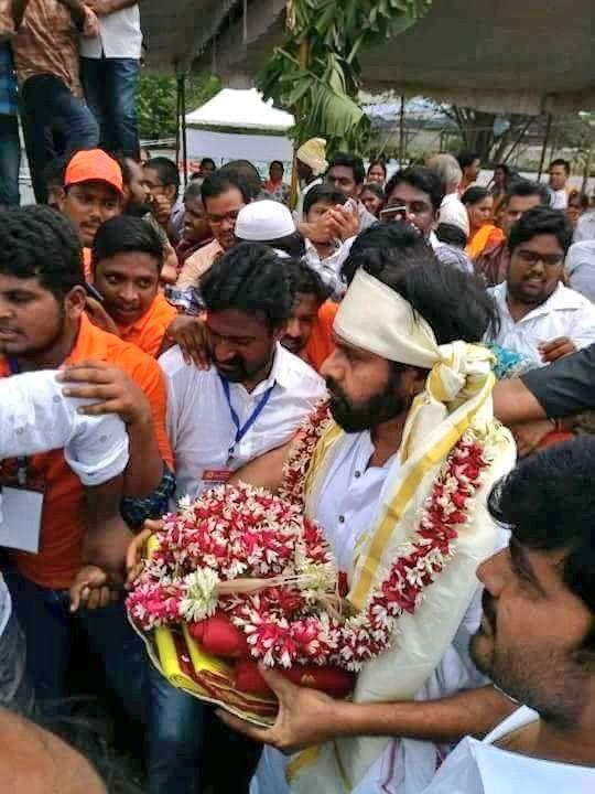 Pawan Kalyan at Dashavatara Venkateswara swamy temple in Guntur