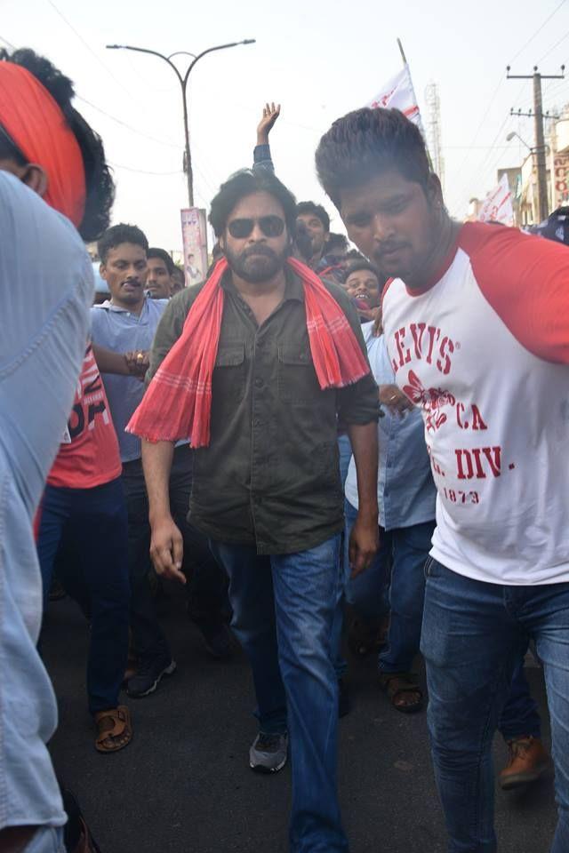 Pawan Kalyan at Ichchapuram Bahiranga Sabha Photos