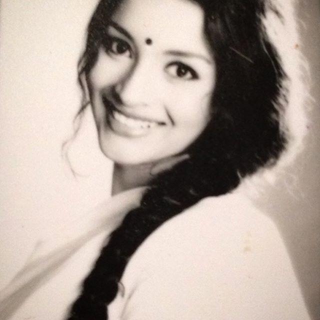 Pawan Kalyan's ex-wife Renu Desai Never Seen Photos Collection!