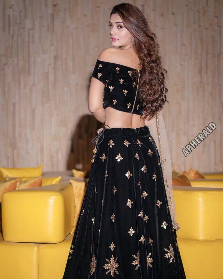 Payal Rajput Pics Hd 