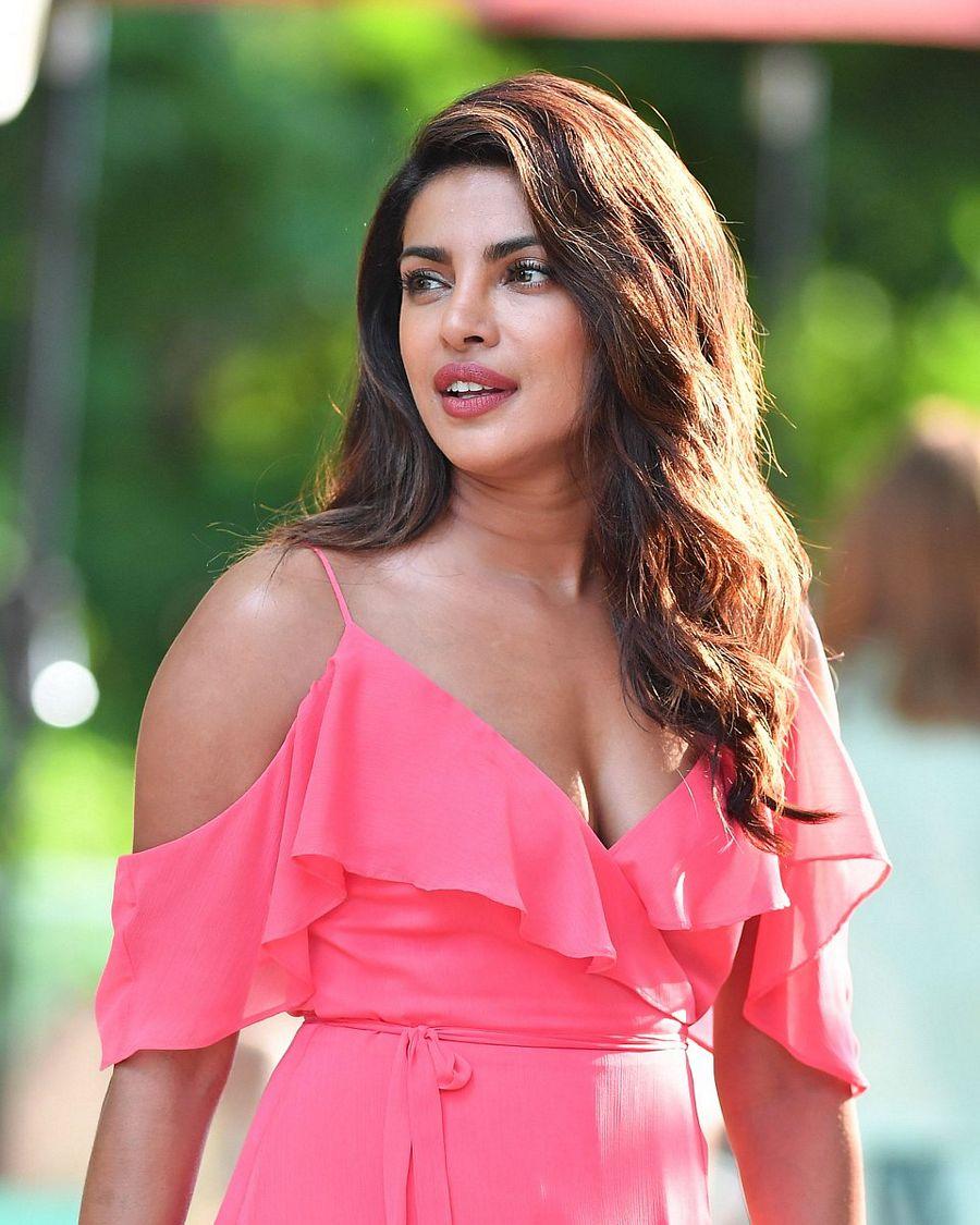 Priyanka Chopra Latest Photos On the sets of Isn't It Romantic Movie