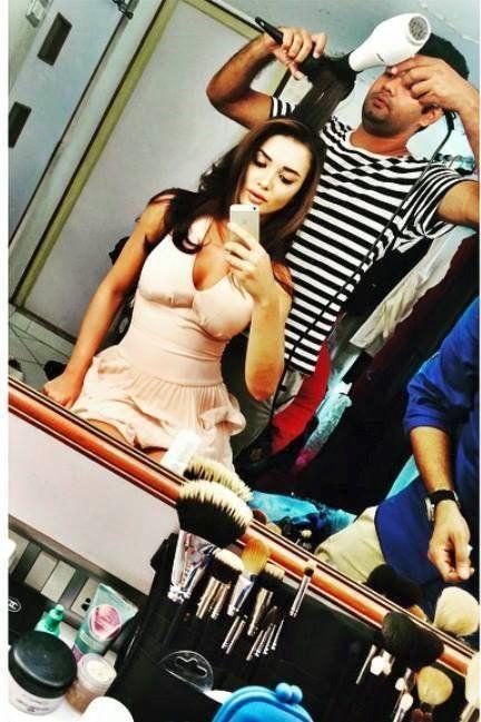 RARE & UNSEEN Photos of Amy Jackson