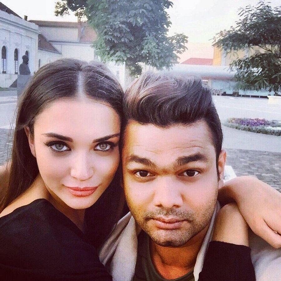 RARE & UNSEEN Photos of Amy Jackson