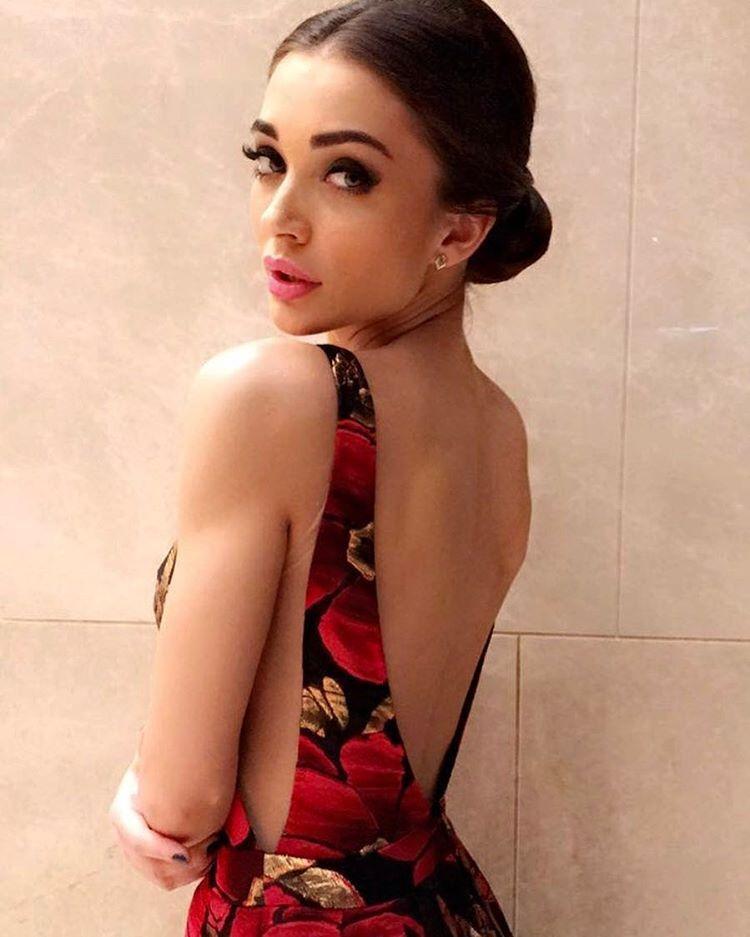 RARE & UNSEEN Photos of Amy Jackson