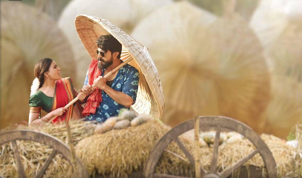 Ram Charan, Samantha & Pooja Hegde's working stills in a song from Rangasthalam