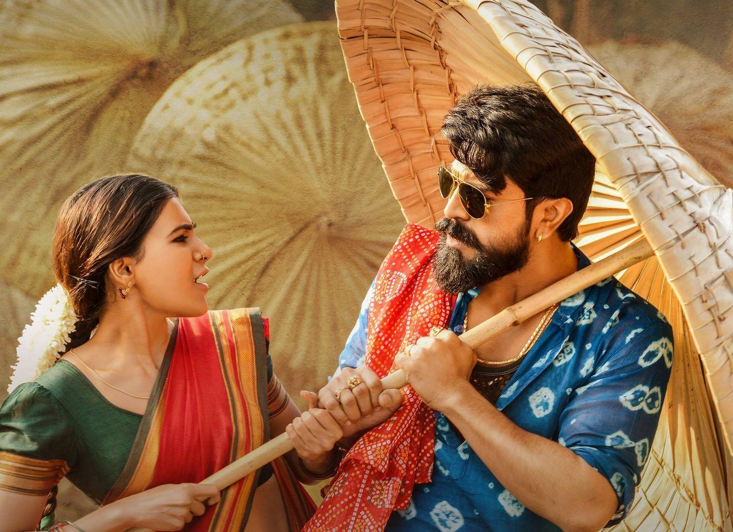 Ram Charan, Samantha & Pooja Hegde's working stills in a song from Rangasthalam