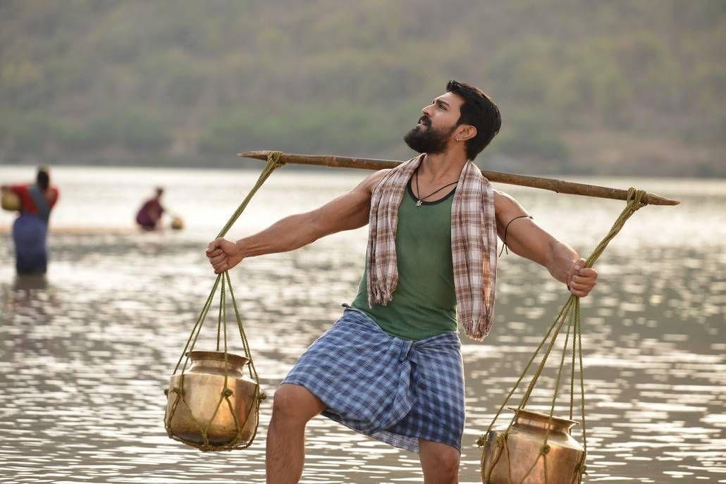 Ram Charan, Samantha & Pooja Hegde's working stills in a song from Rangasthalam