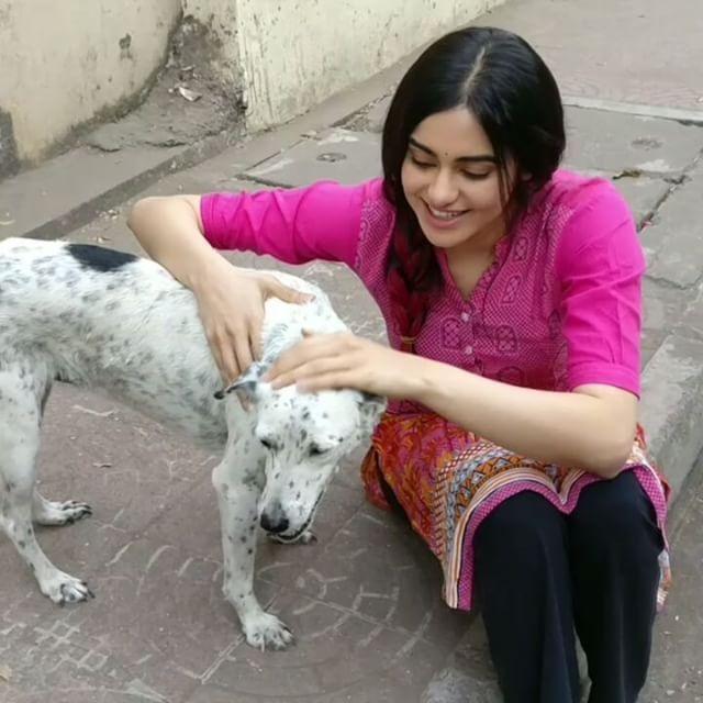 Rare And Unseen Photos Of Beautiful Actress Adah Sharma