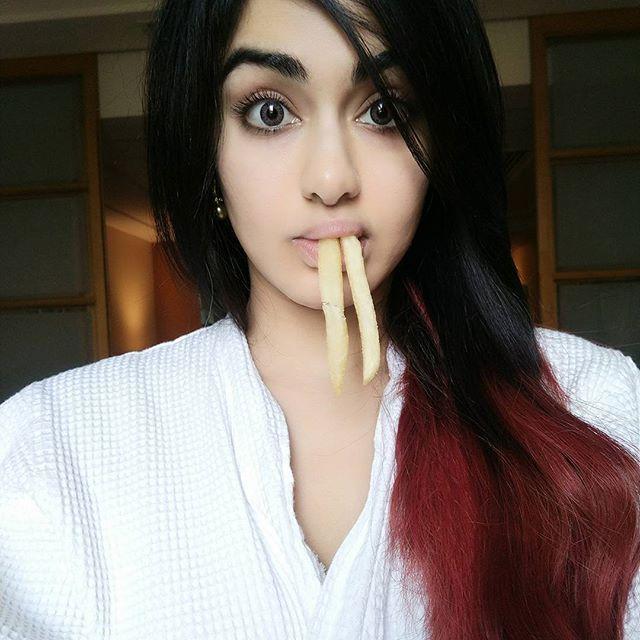 Rare And Unseen Photos Of Beautiful Actress Adah Sharma