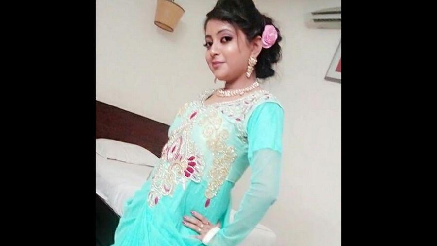 Serial Actress Rajitha Rare & Unseen Photos