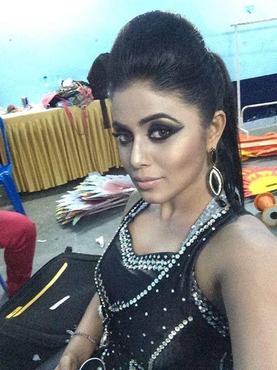 Shamna Kasim Aka Poorna Rare & Unseen Photos