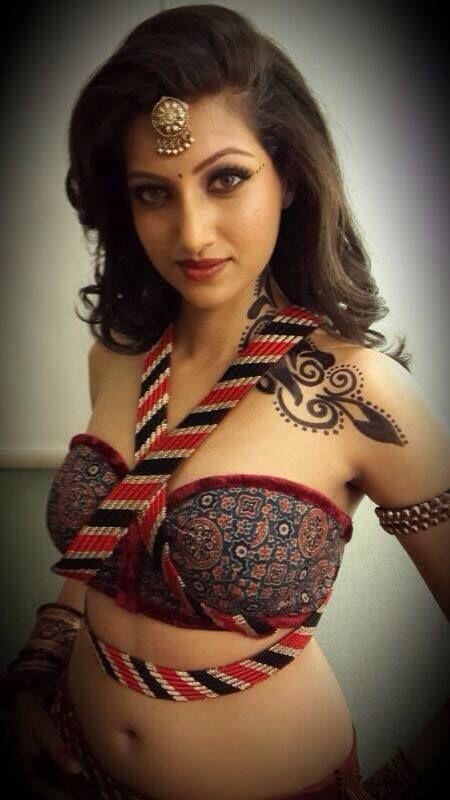 Side Actress Hamsa Nandini Never Seen Private Photos