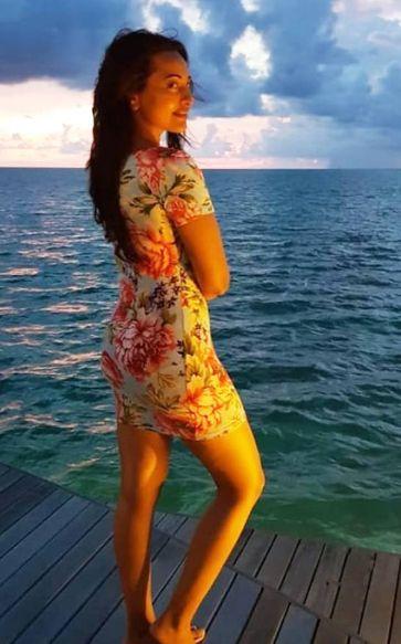 Sizzling Sonakshi Sinha is having a gala time in Maldives See Photos