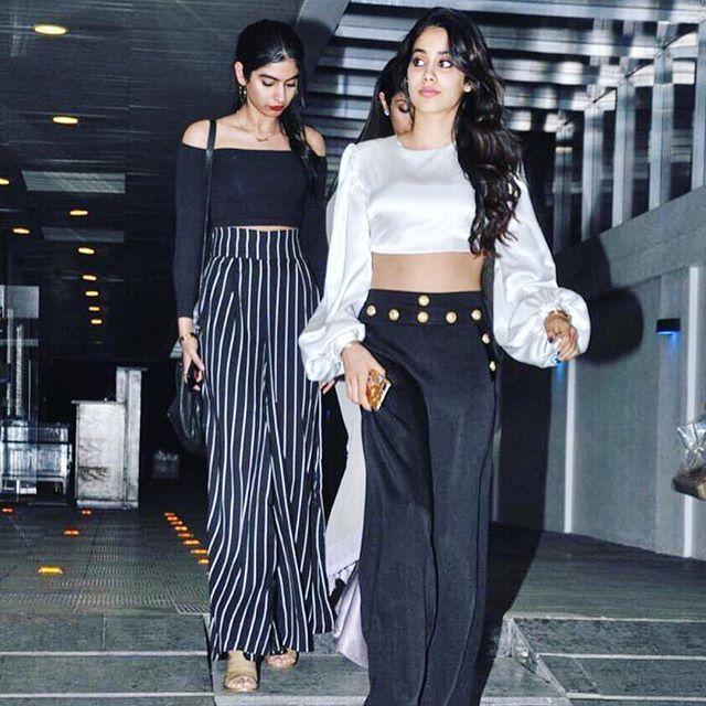 Sridevi's Daughter Jhanvi Kapoor Rare & Unseen Photos