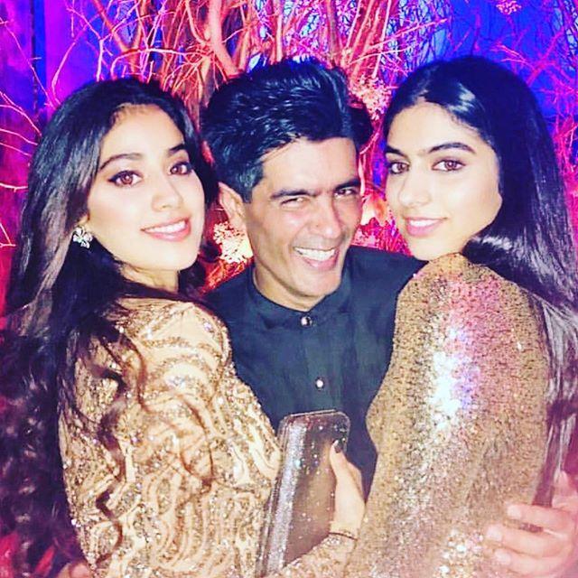 Sridevi's Daughter Jhanvi Kapoor Rare & Unseen Photos