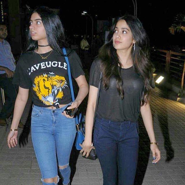 Sridevi's Daughter Jhanvi Kapoor Rare & Unseen Photos