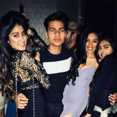 Sridevi's Daughter Jhanvi Kapoor Rare & Unseen Photos