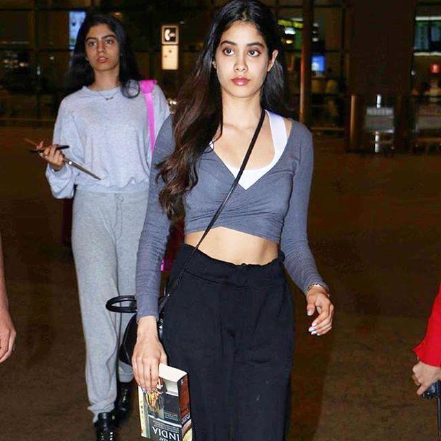 Sridevi's Daughter Jhanvi Kapoor Rare & Unseen Photos