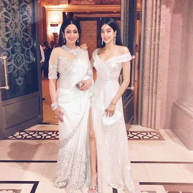 Sridevi's Daughter Jhanvi Kapoor Rare & Unseen Photos