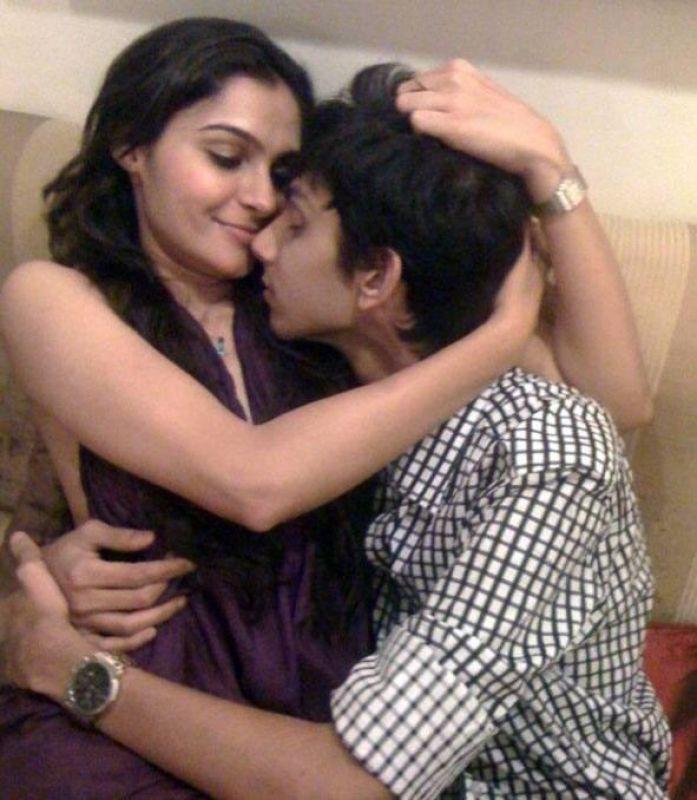 Suchi Leaks: Anirudh Controversial Pics with Andrea