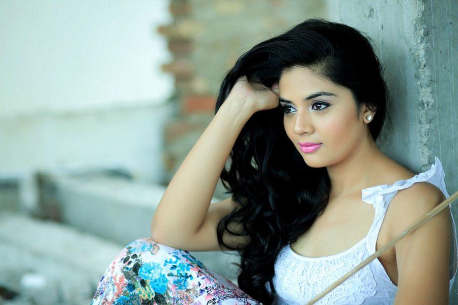 TV Anchor Sreemukhi Never Seen Photos Collections