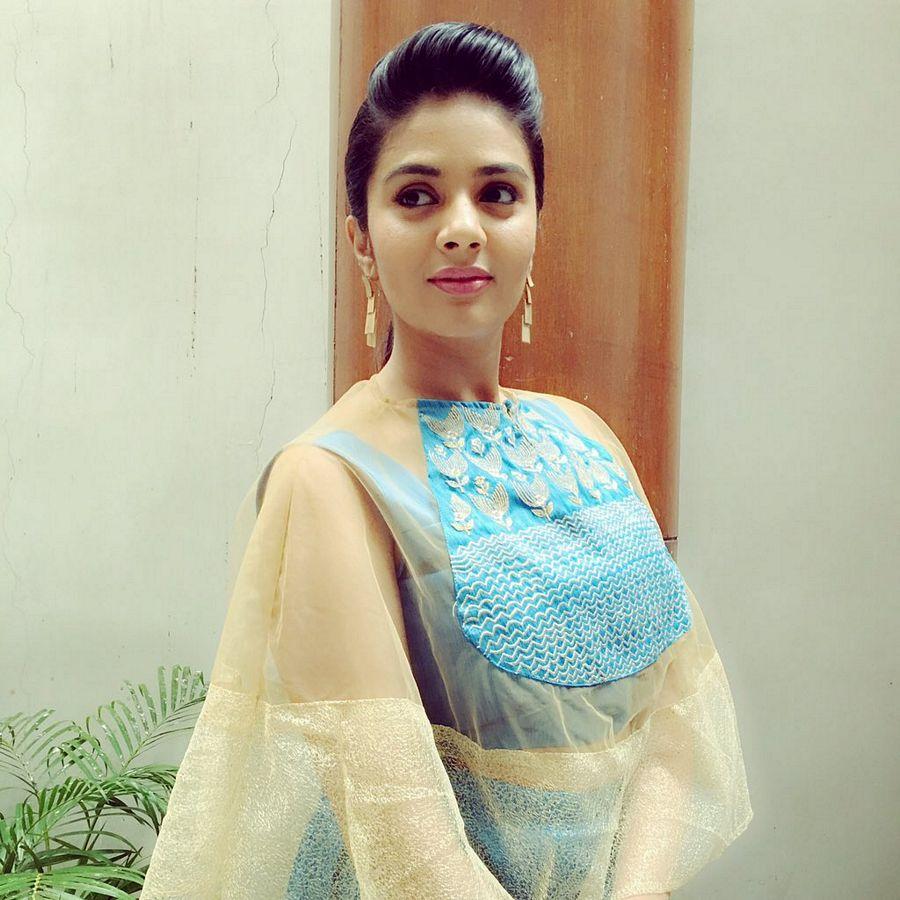 TV Anchor Sreemukhi Never Seen Photos Collections