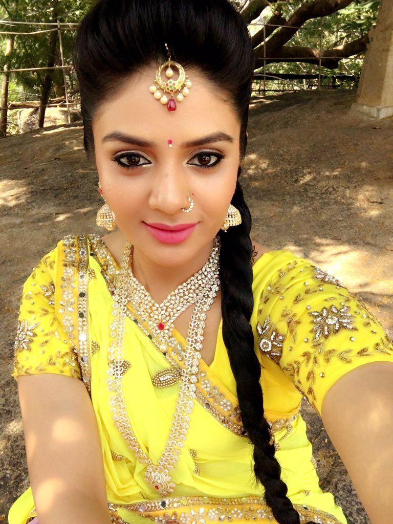 TV Anchor Sreemukhi Never Seen Photos Collections