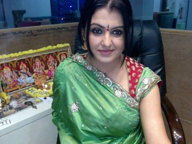 Tamil Actress Sona Heiden Never Seen Personal Photos Collections