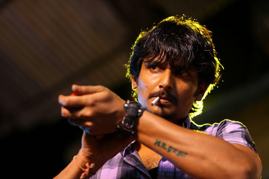 Thirunaal Latest News, Gallery, Videos, Reviews & more