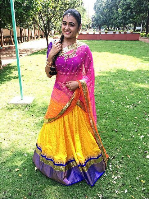 Traditional Look of Shalini Pandey Latest Photoshoot in Half Saree