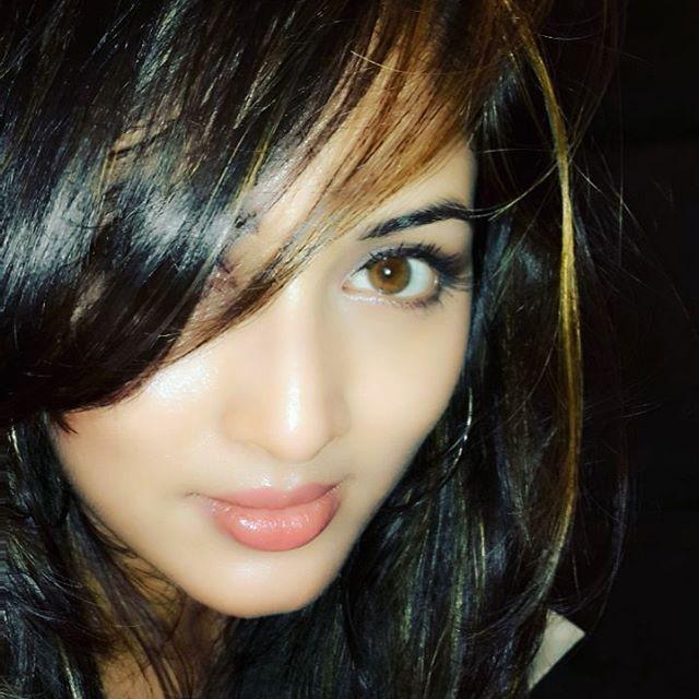 Tv Actress Vidisha Srivastava Never Seen Photos Collection