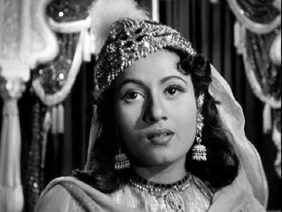 VINTAGE Rare Photos of Madhubala  