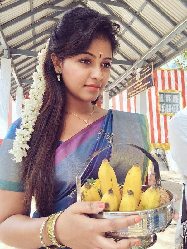 Actress Anjali Instagram photos