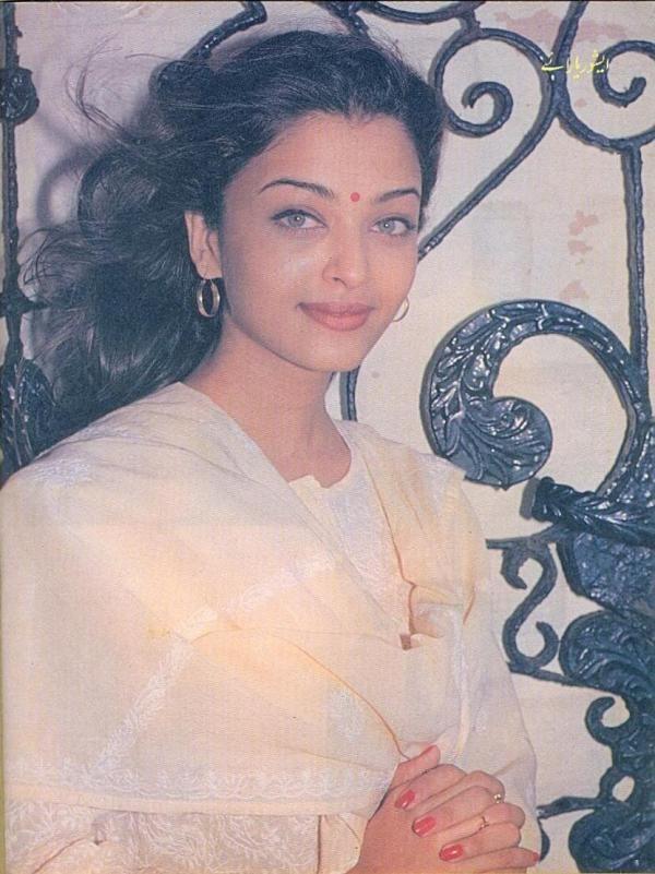 Aishwarya Rai Teenage And Childhood Photos