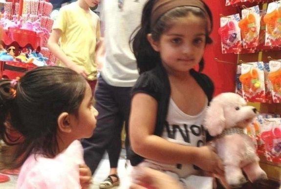 Ajith Daughter Anoushka Rare Photos