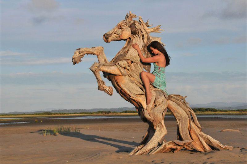 Crazy Statues Around The World That Are Messing With Humans